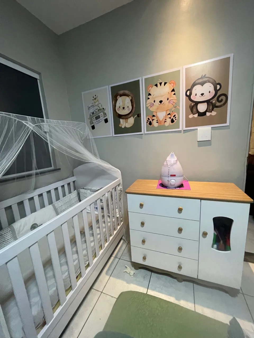 Vendo berço e cômoda infantil (pode ser separado)