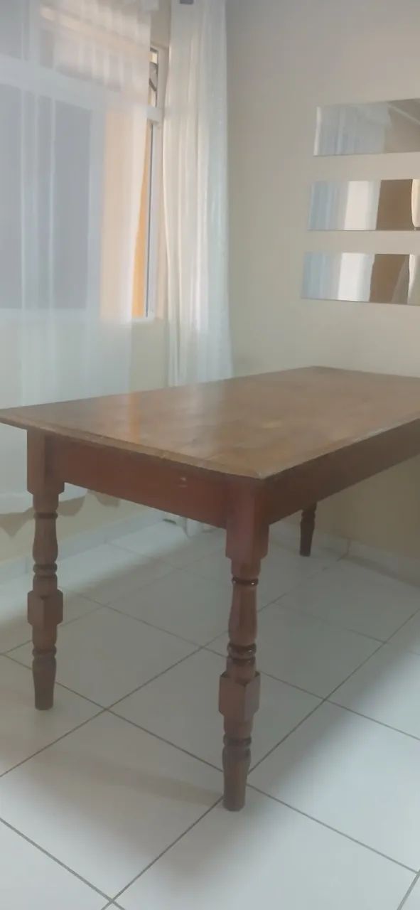 Mesa angelim pedra usada