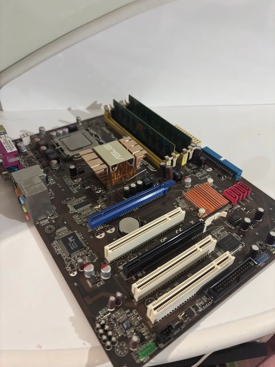 KIT PLACA MÃE ASUS 2008 (placa mãe processador e memória)