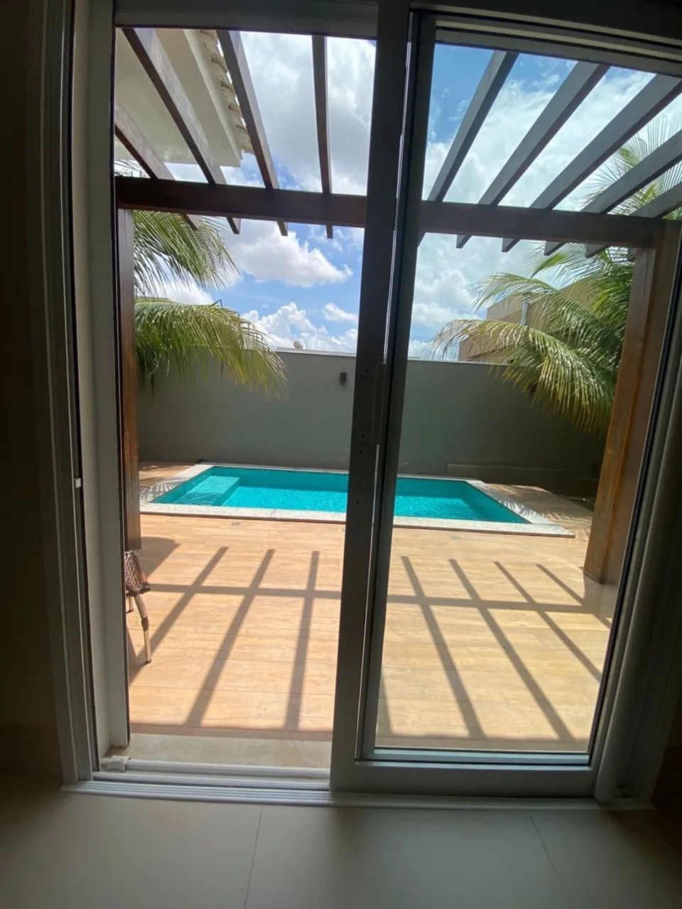 Vendo casa térrea no florais Itália 3 suítes  - Foto 2