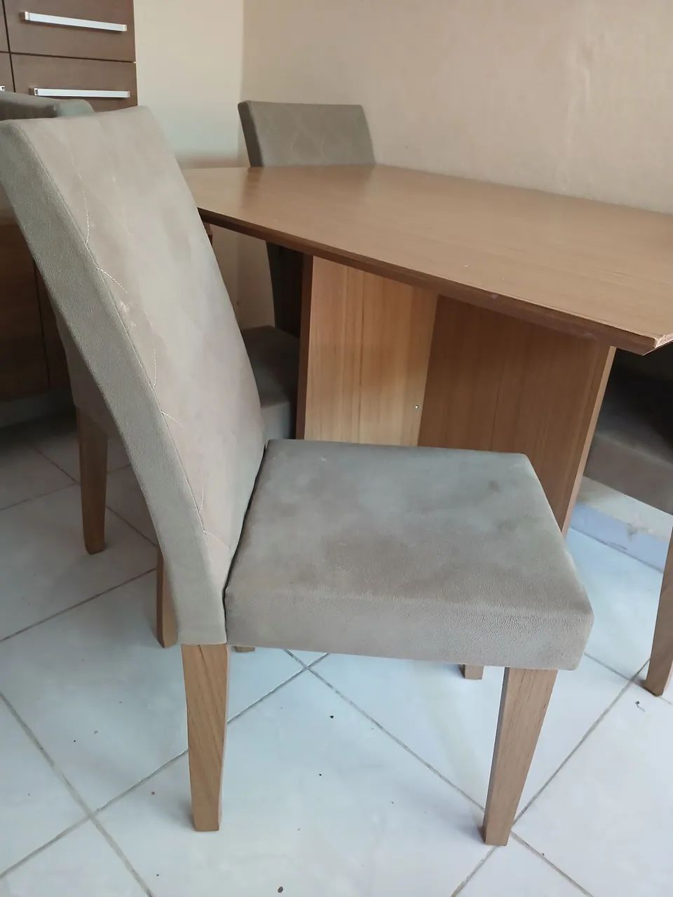 Mesa 4 cadeiras  - Foto 2