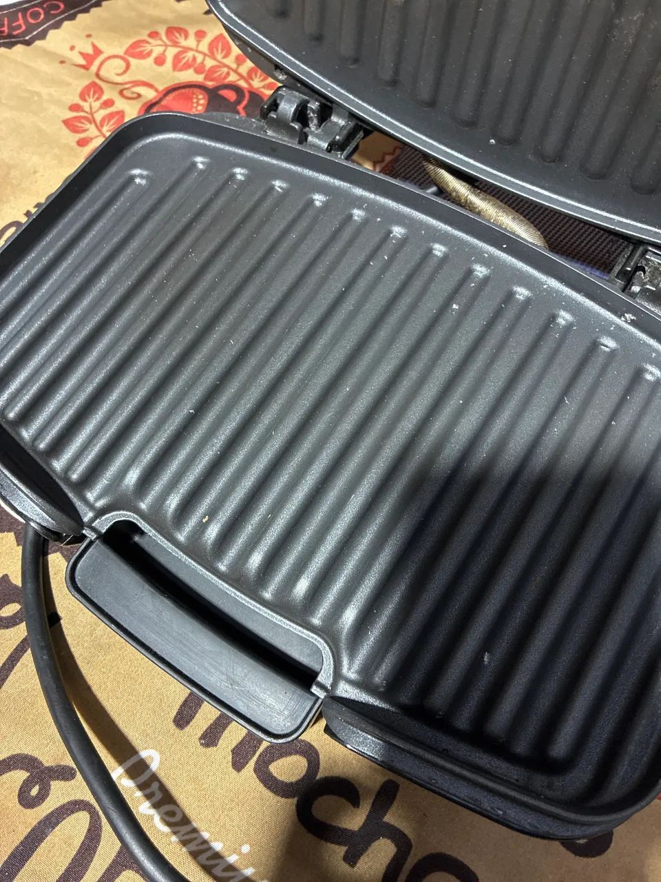 Vendo grill Britânia  - Foto 2