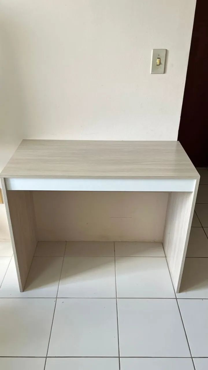 MESA DE ESCRITÓRIO - SEMI NOVA ÓTIMO ESTADO !!