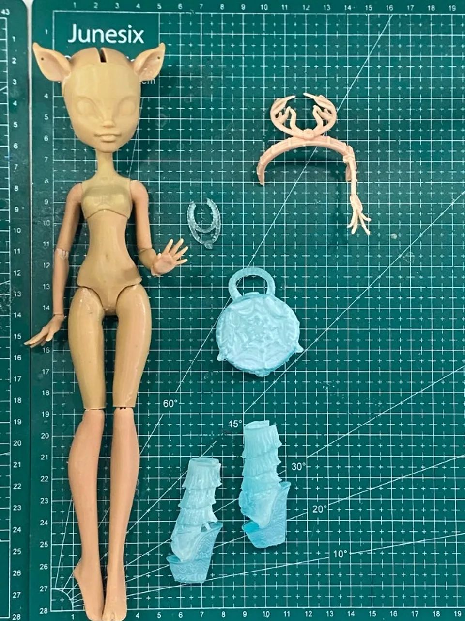 Isi Dawndancer Boneca Monster High G1 - base custom - Foto 5