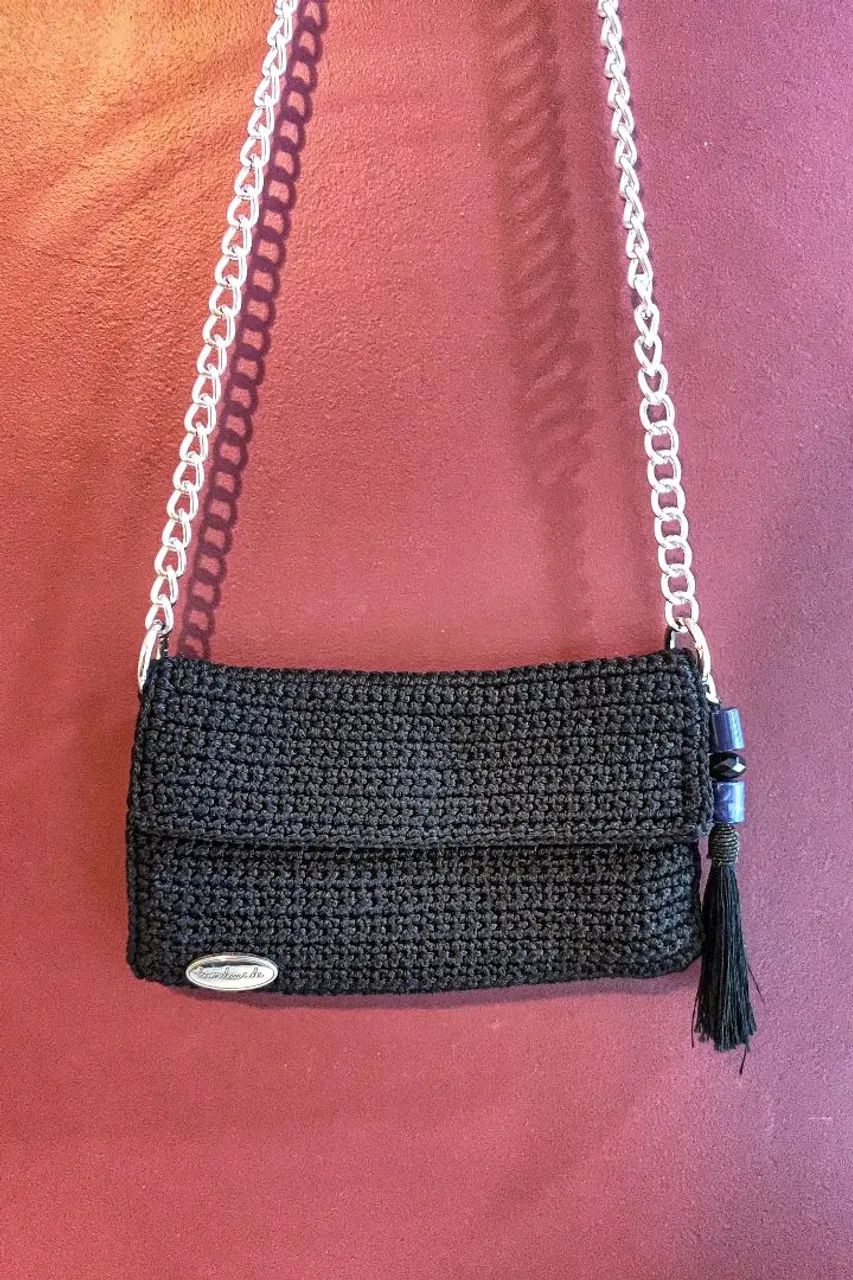 BOLSA ARTESANAL PRETA