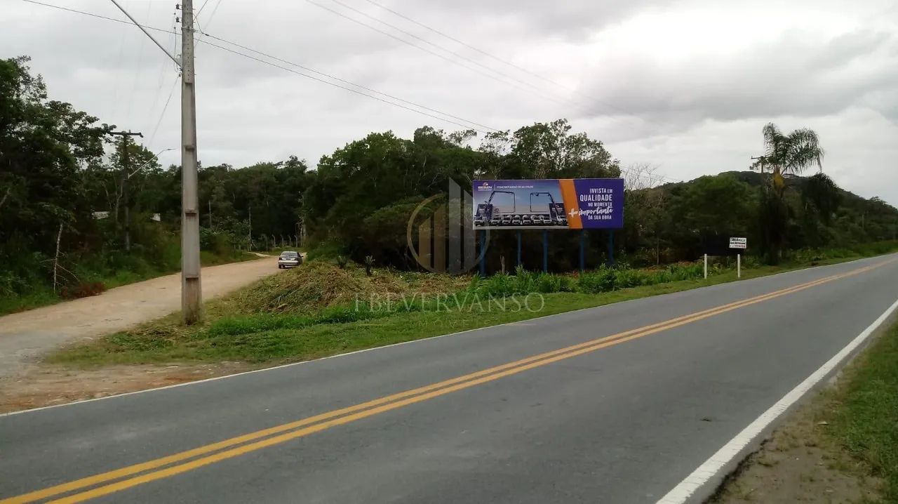 Terreno em Barra do Saí - Itapoá