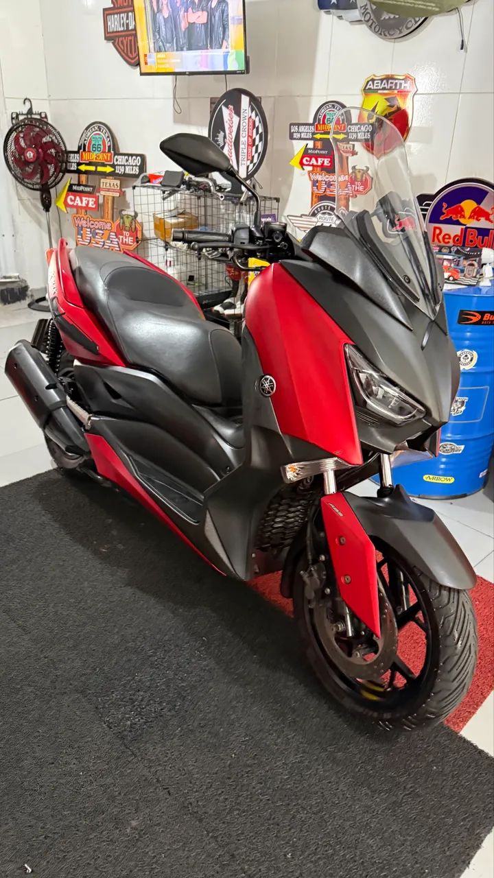 XMAX 250 ABS 