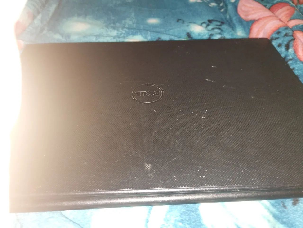 Notebook desnível na tela sem carregador pode pá - Foto 2