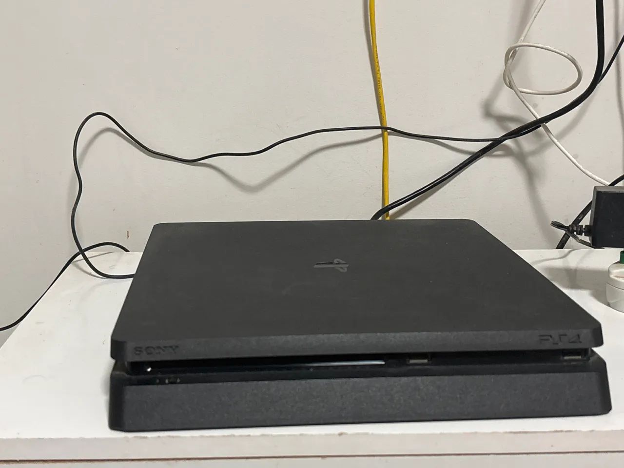 Ps4 slim 1tb sem controle - Foto 2