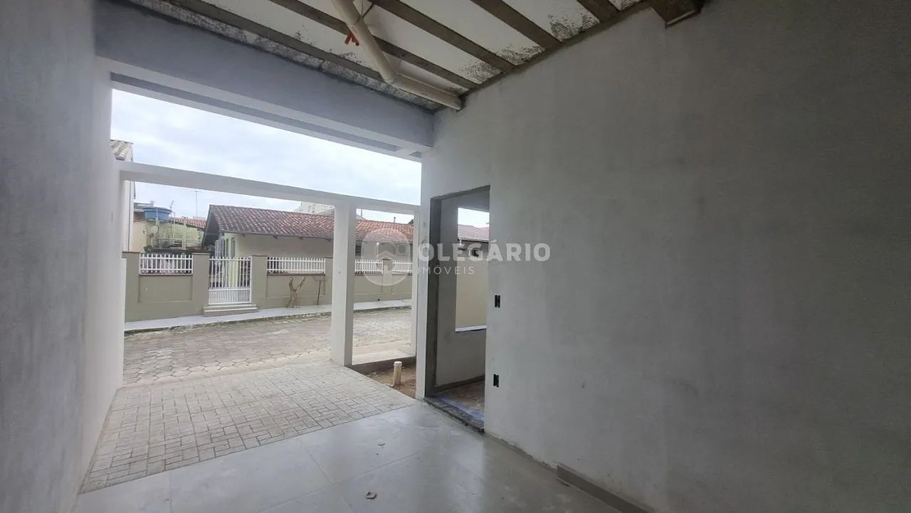 Sobrado Geminado - Centro - Foto 5