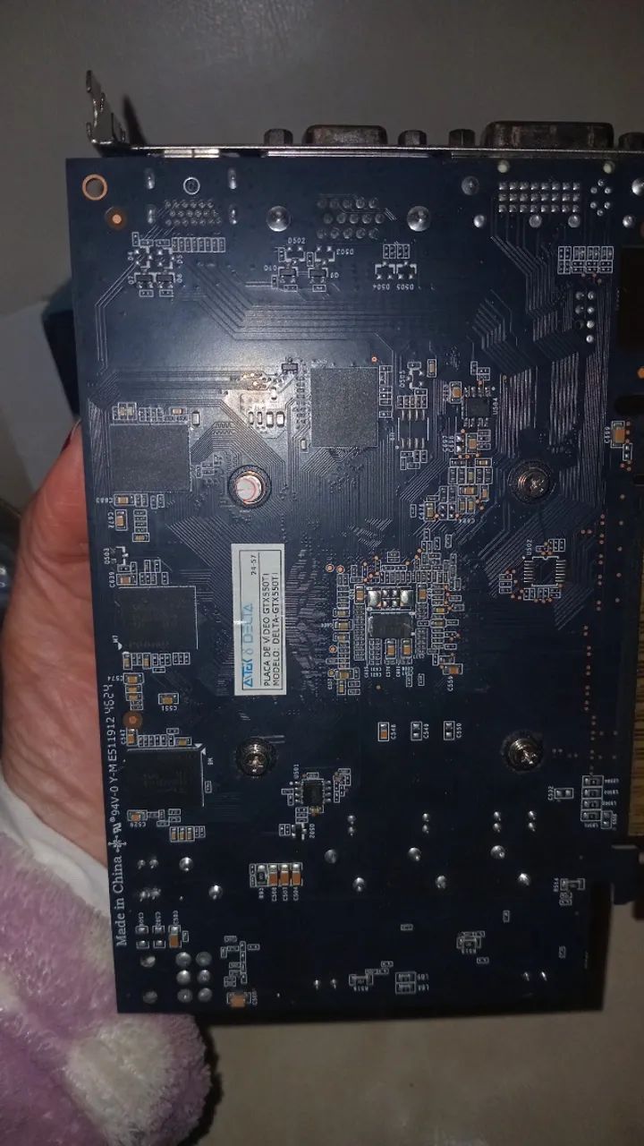 placa de video gtx 550Ti Delta  - Foto 4