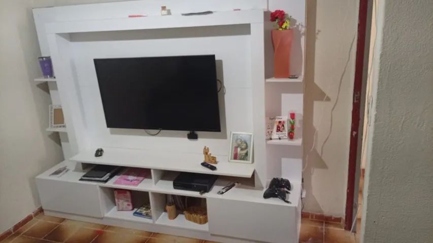 Rack com painel para TV Branco - Grande e Muito Conservado!