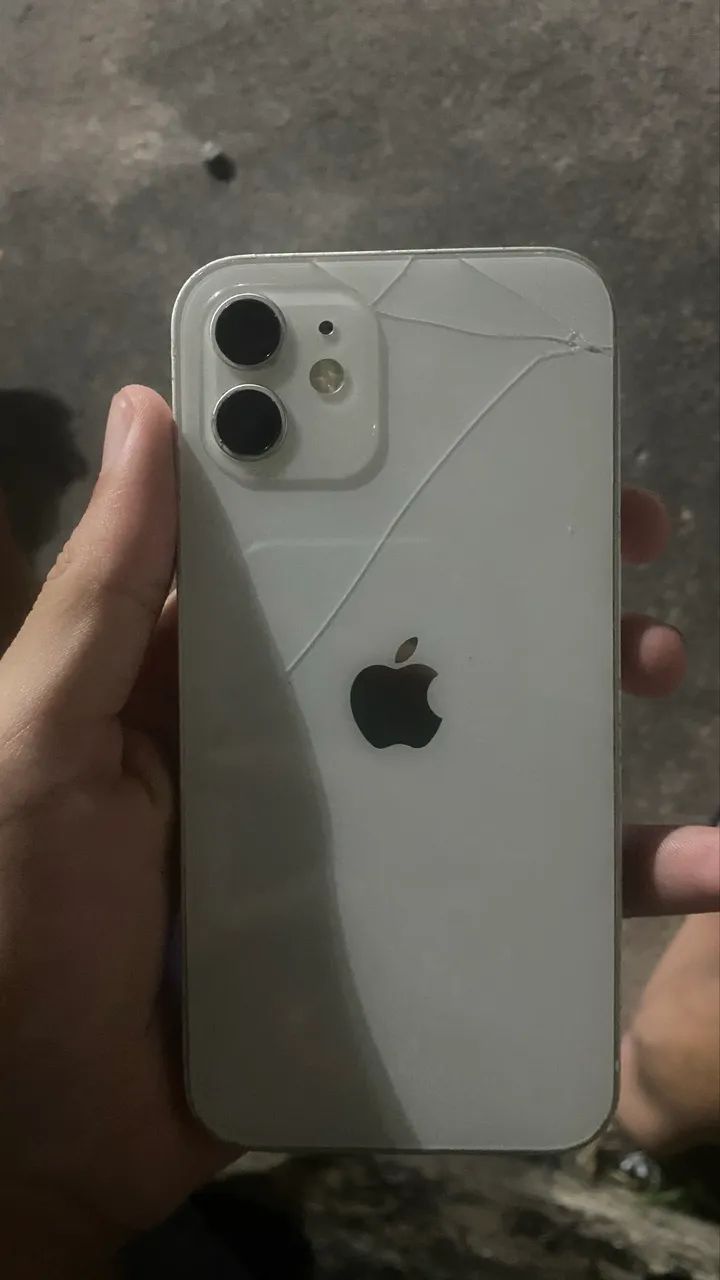 iPhone 12 - Foto 3