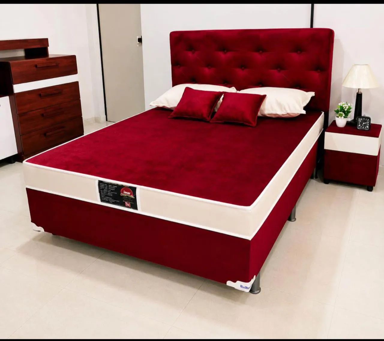 Cama casal super linda