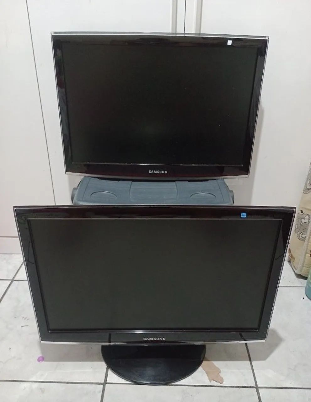 Vendo 4 Monitores 3 Samsung 1 Dell. - Foto 5