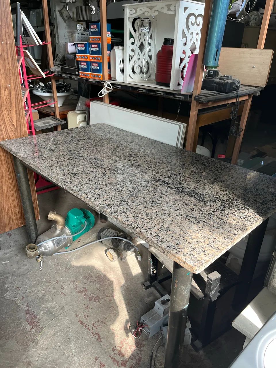 Mesa de granito com estrutura de ferro  - Foto 4
