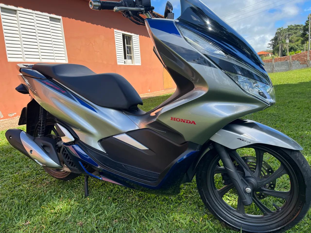 Pcx 150 Sport 2021 - Foto 5
