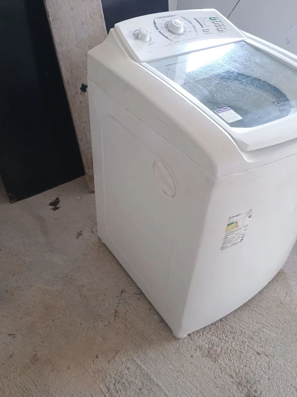 Lavadora Eletrolux 12 quilos, higienizada! - Foto 3