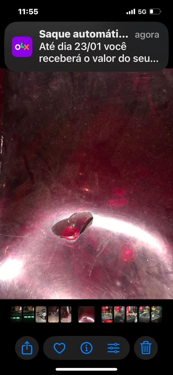 Caíra de acrílico vermelho antiga - Foto 2