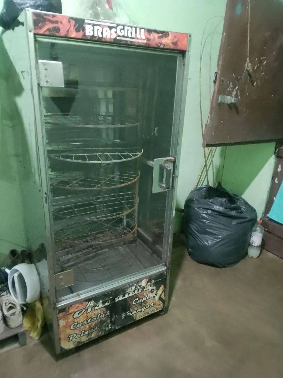 Máquina de assar frango e carnes 