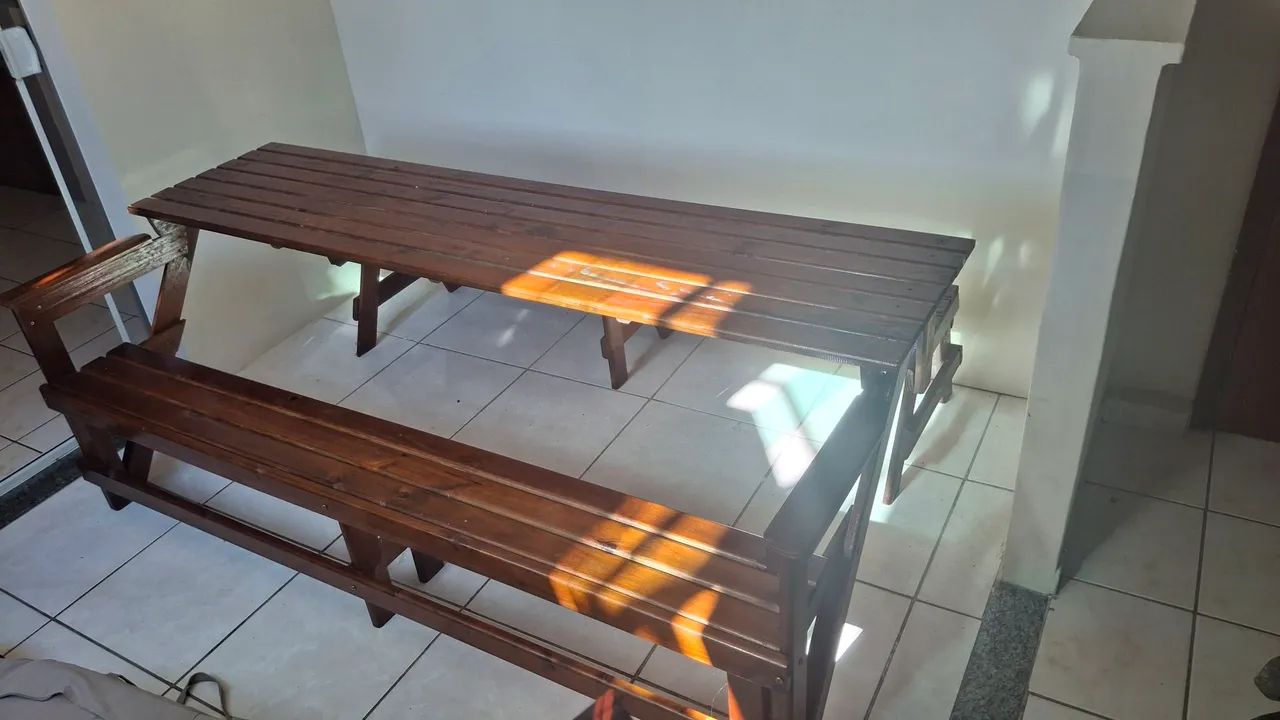 BANCO QUE VIRA MESA - 2 em 1 - Foto 3