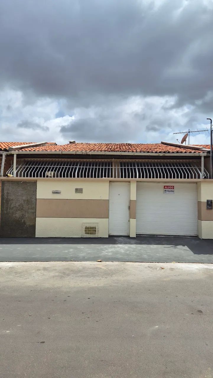 ALUGO CASA PLANALTO ANIL 3
