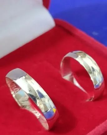 Alianças Anatômicas Prata 950 de Lei 4 mm 