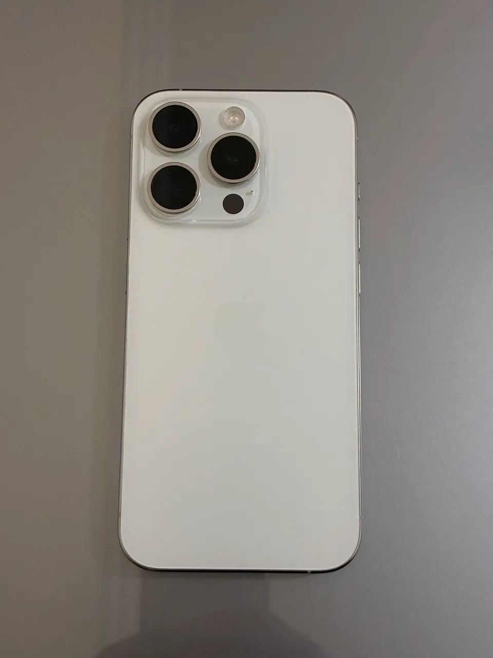 iPhone 15 Pro - Foto 3