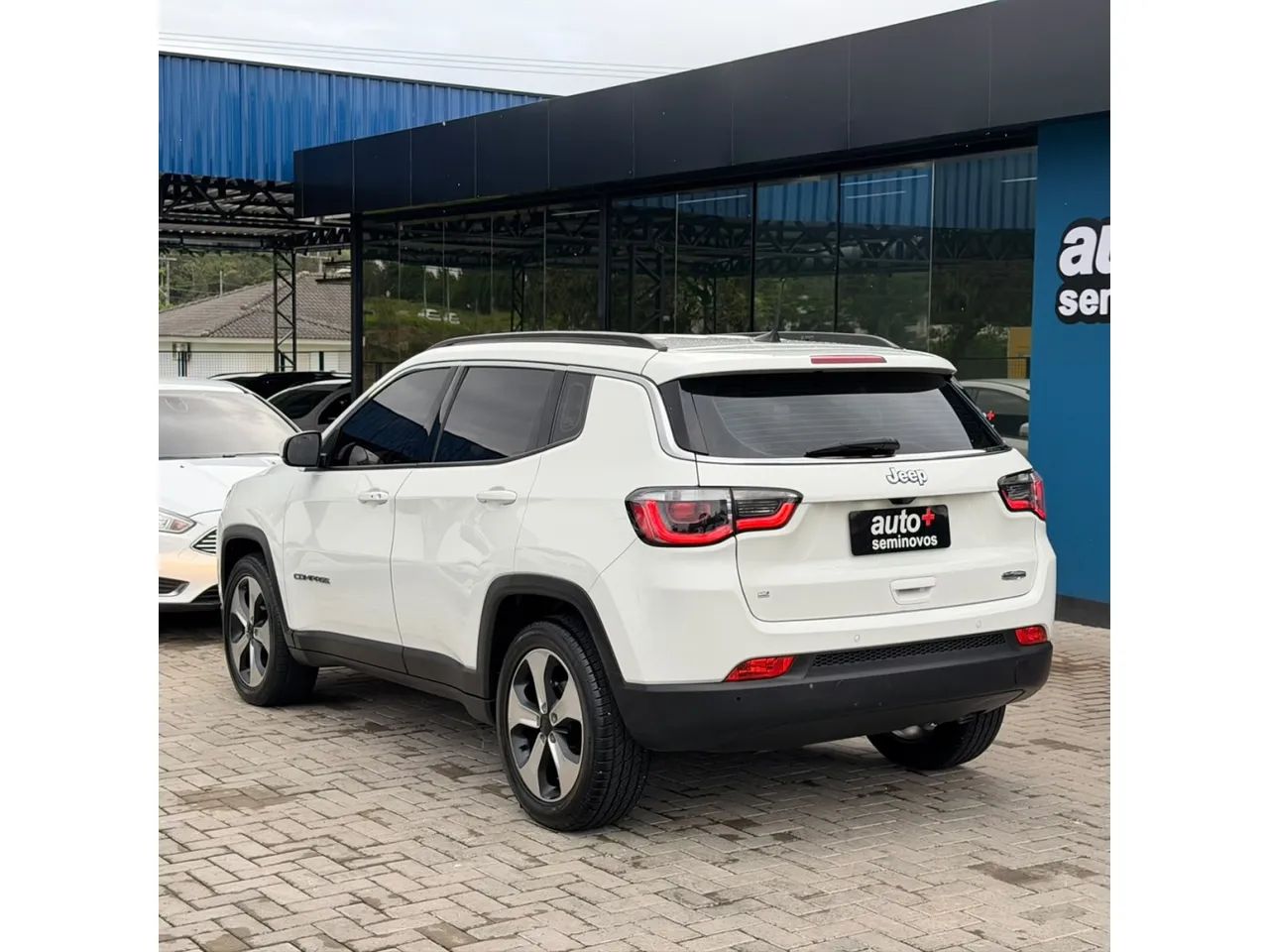 Jeep Compass Longitude 2.0 4X2 Flex 16V Aut. 2018 - Foto 2