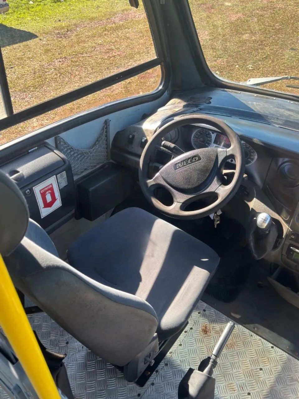Micro ônibus Iveco City Class 70c17 ano 2014, - Foto 6