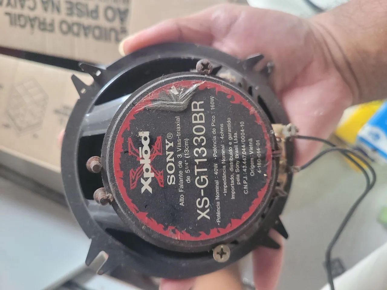 Vende se AUTOFALANTES (O par)