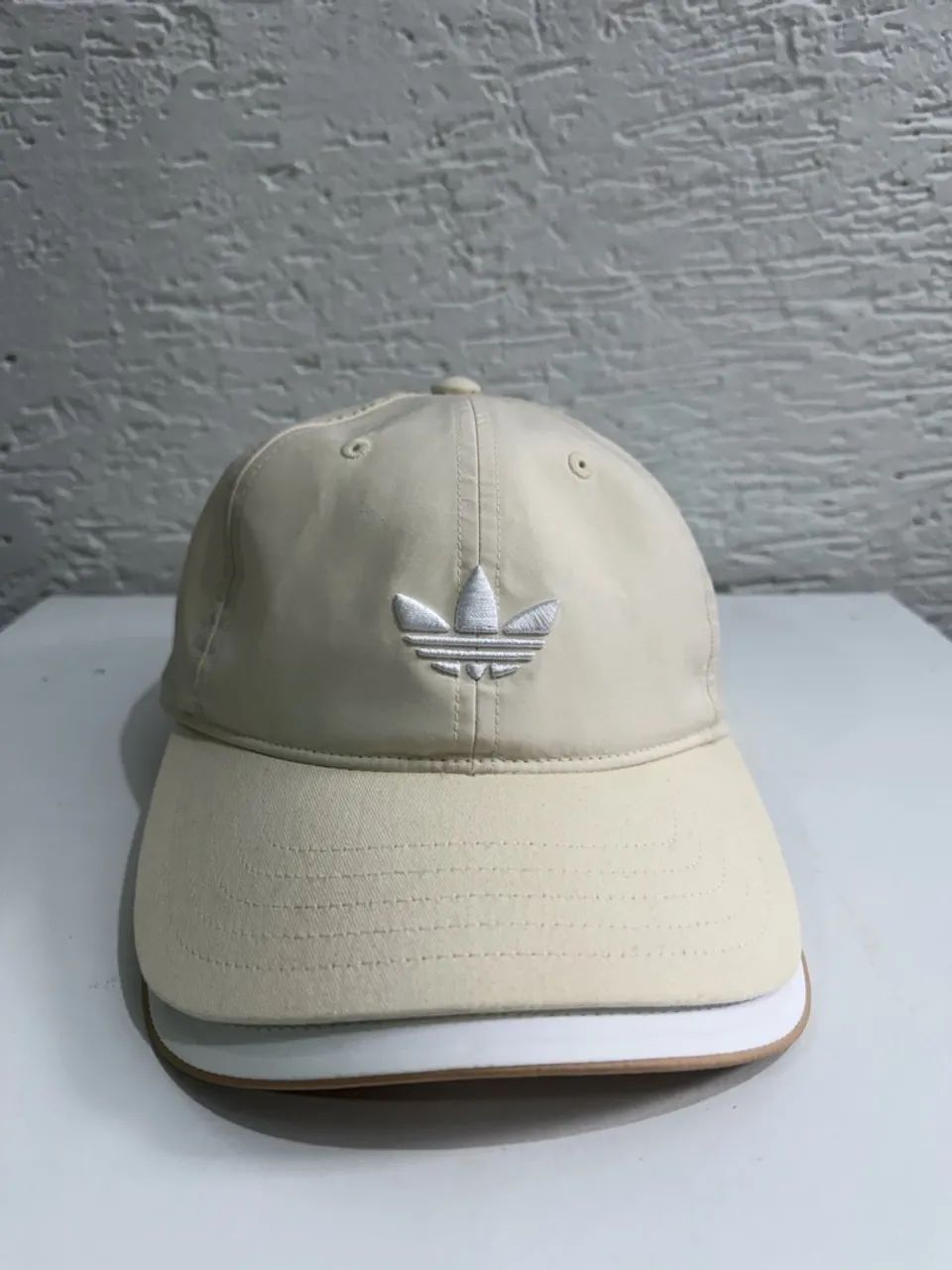 Boné adidas aba dupla