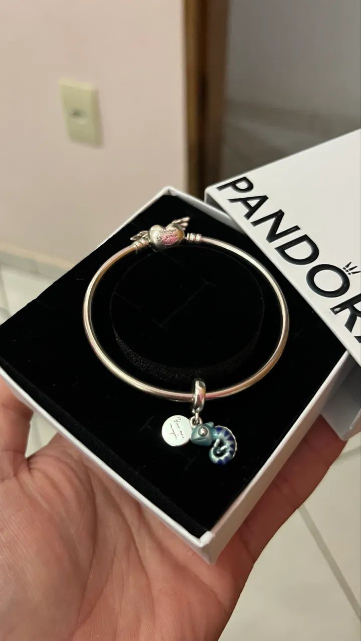 Pulseira Pandora de com Berloque
