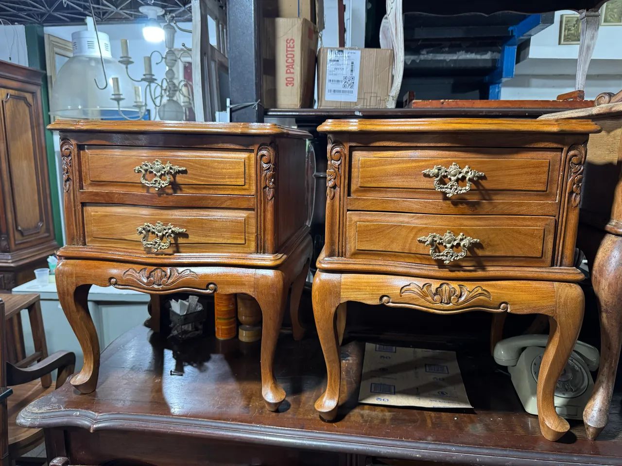 Par mesa de cabeceira Chipandelle 