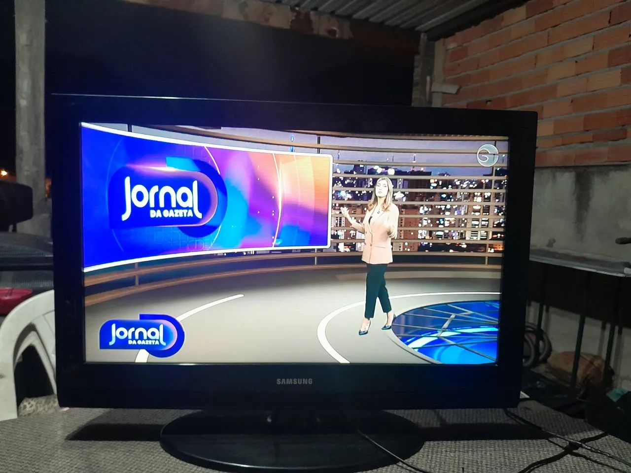 Tv Samsung 32 com defeito  - Foto 4