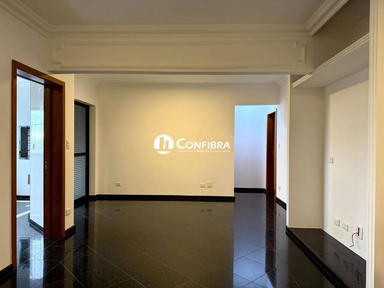 Apartamento de 144 m² com 3 Suítes Próximo ao Parque do Ingá
