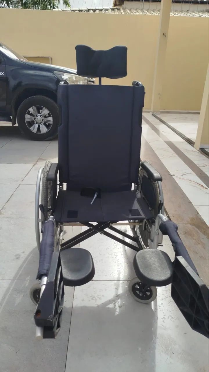 Cadeira de roda - Foto 5