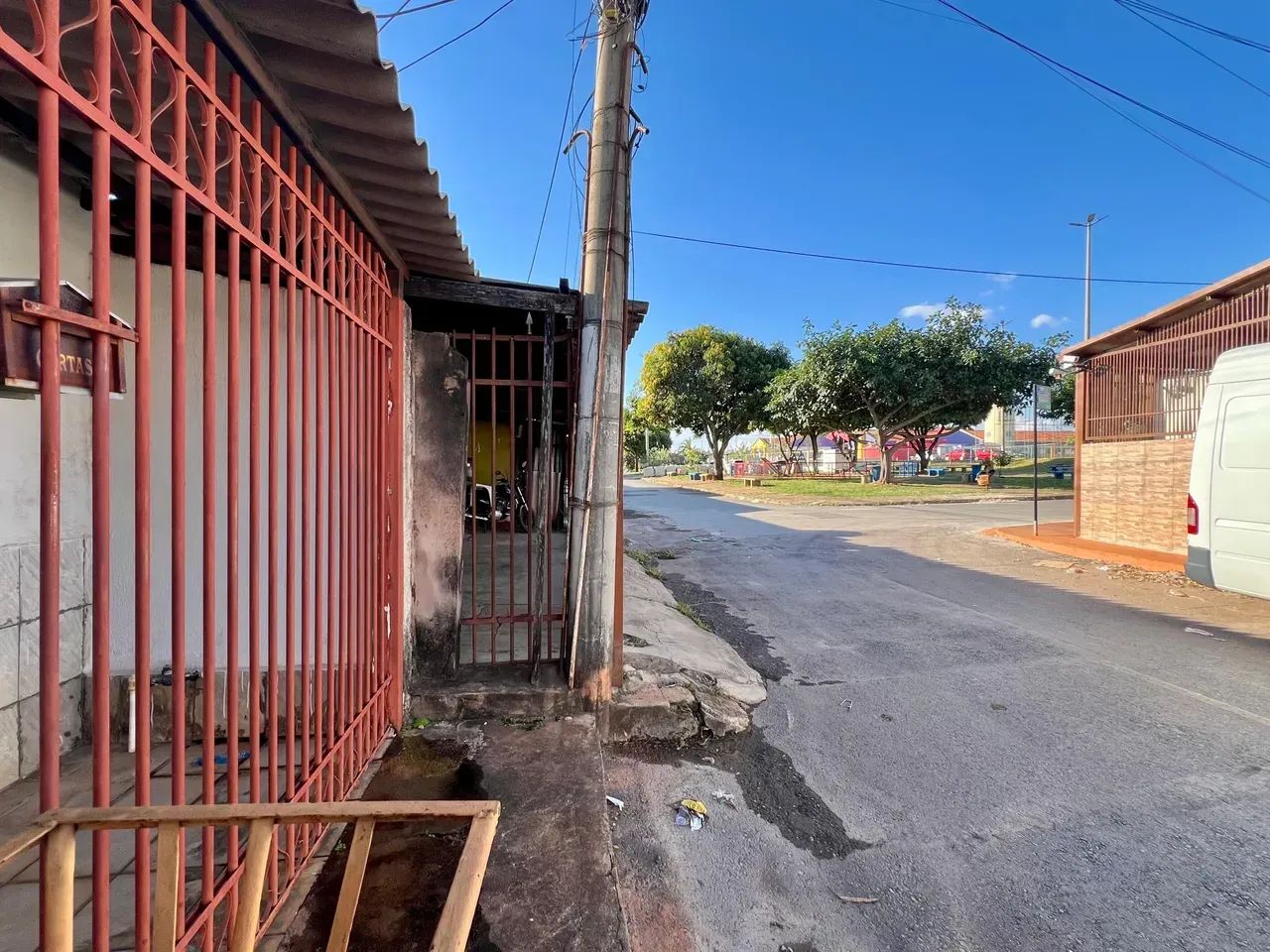 VENDO CASA COM 2 QUARTOS NA QNP 15 DO P NORTE - Foto 3