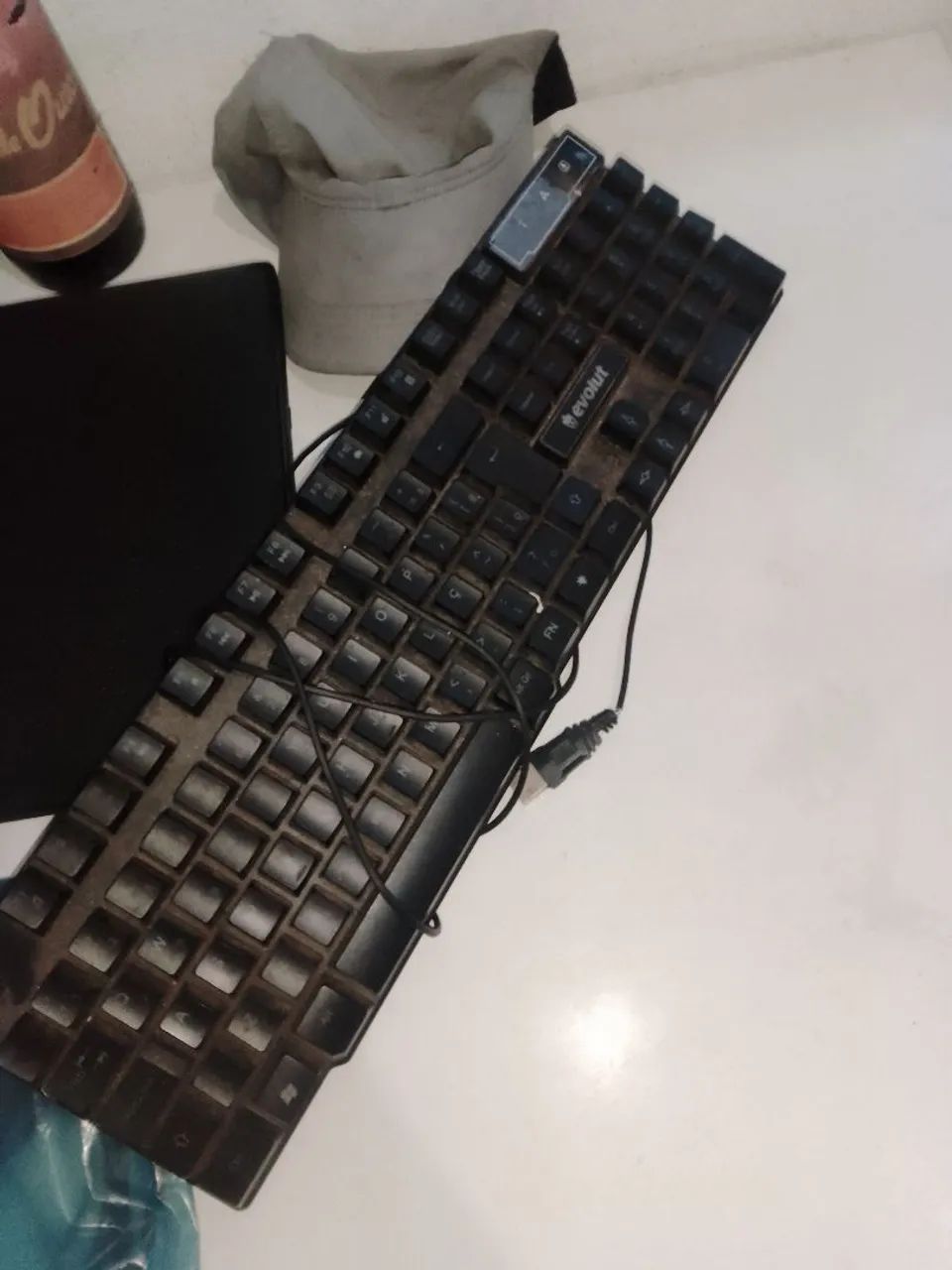 Teclado RGB funciona em bom estado  - Foto 2