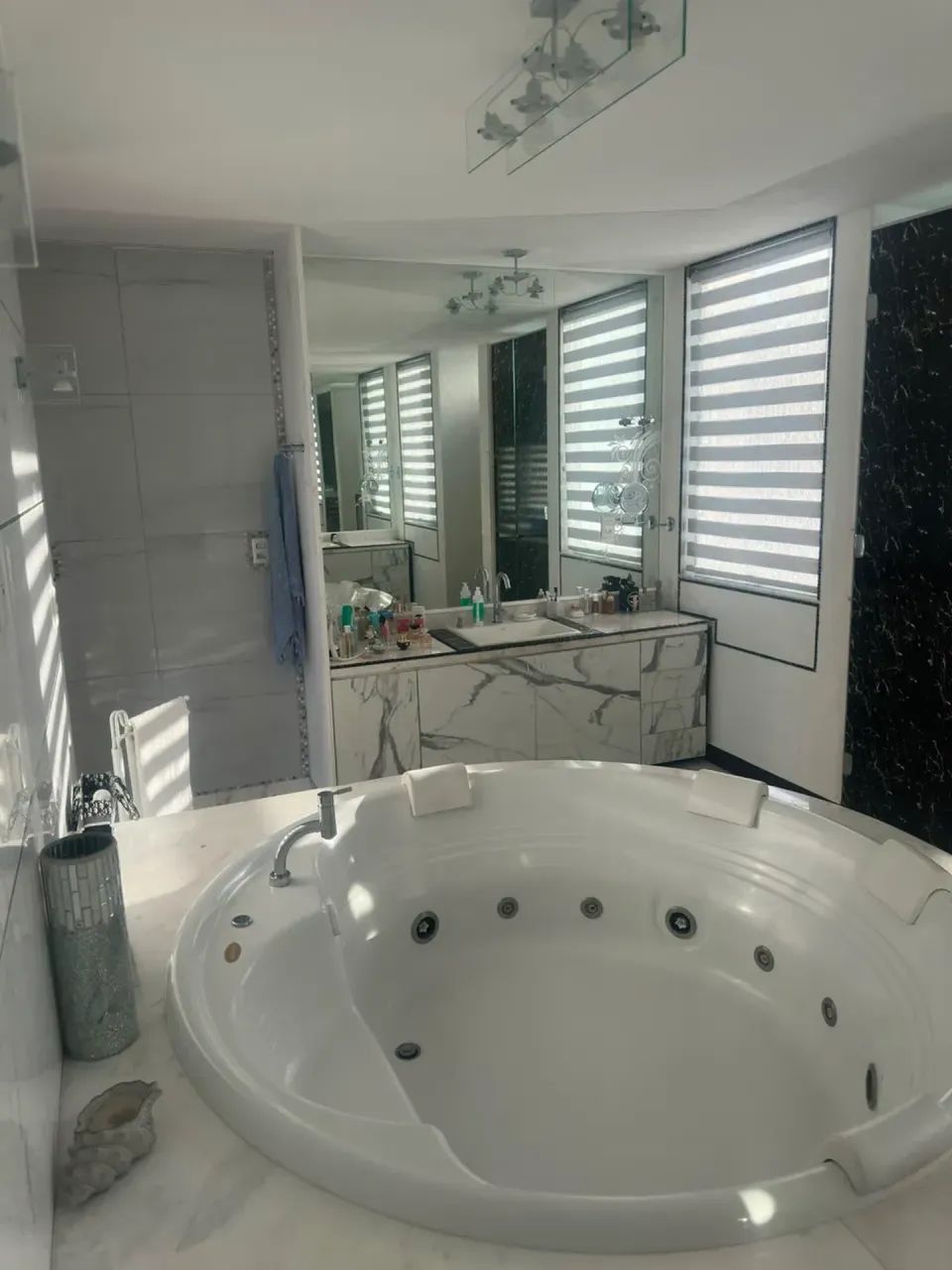 SN vende uma casa totalmente deslubrante e luxuosa - Foto 5