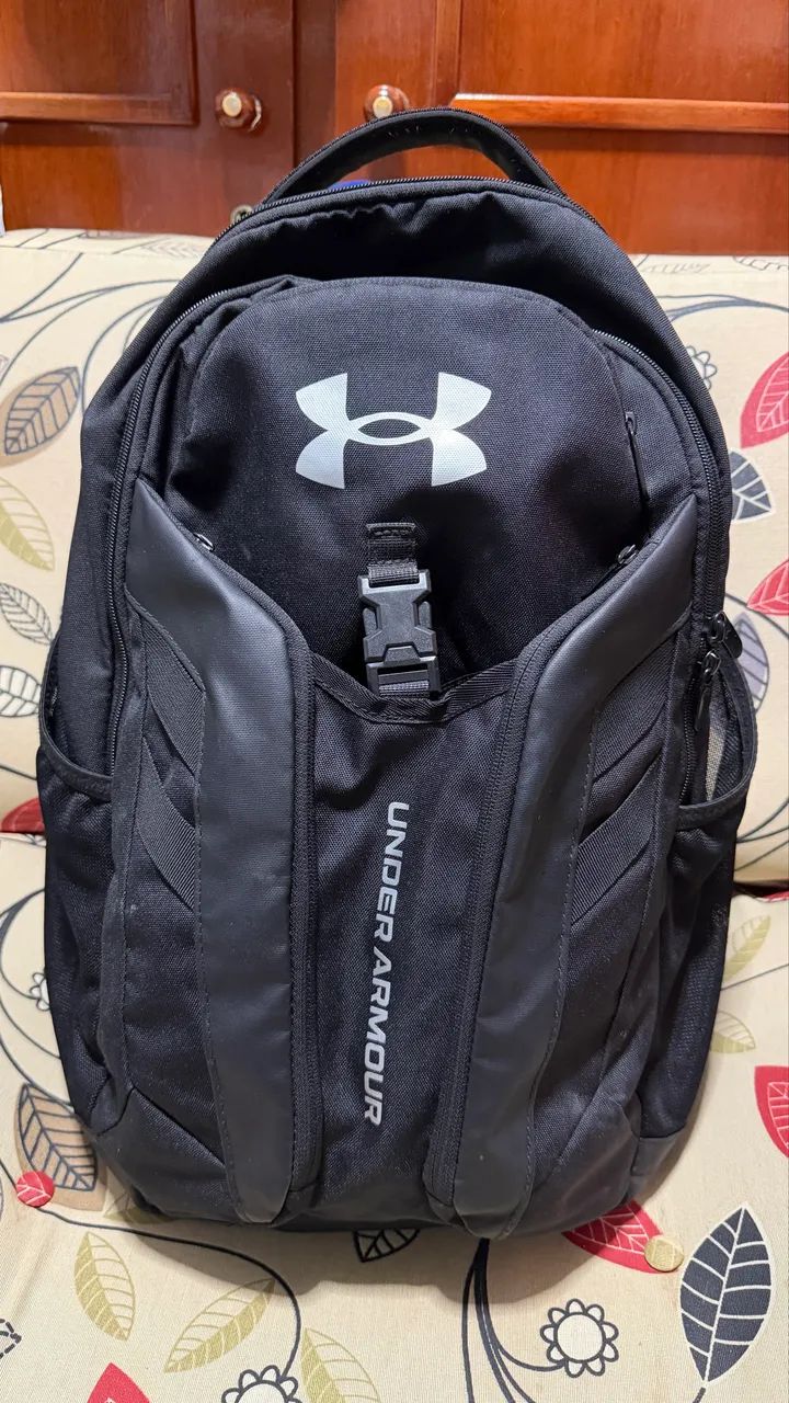 Mochila notebook under armour 