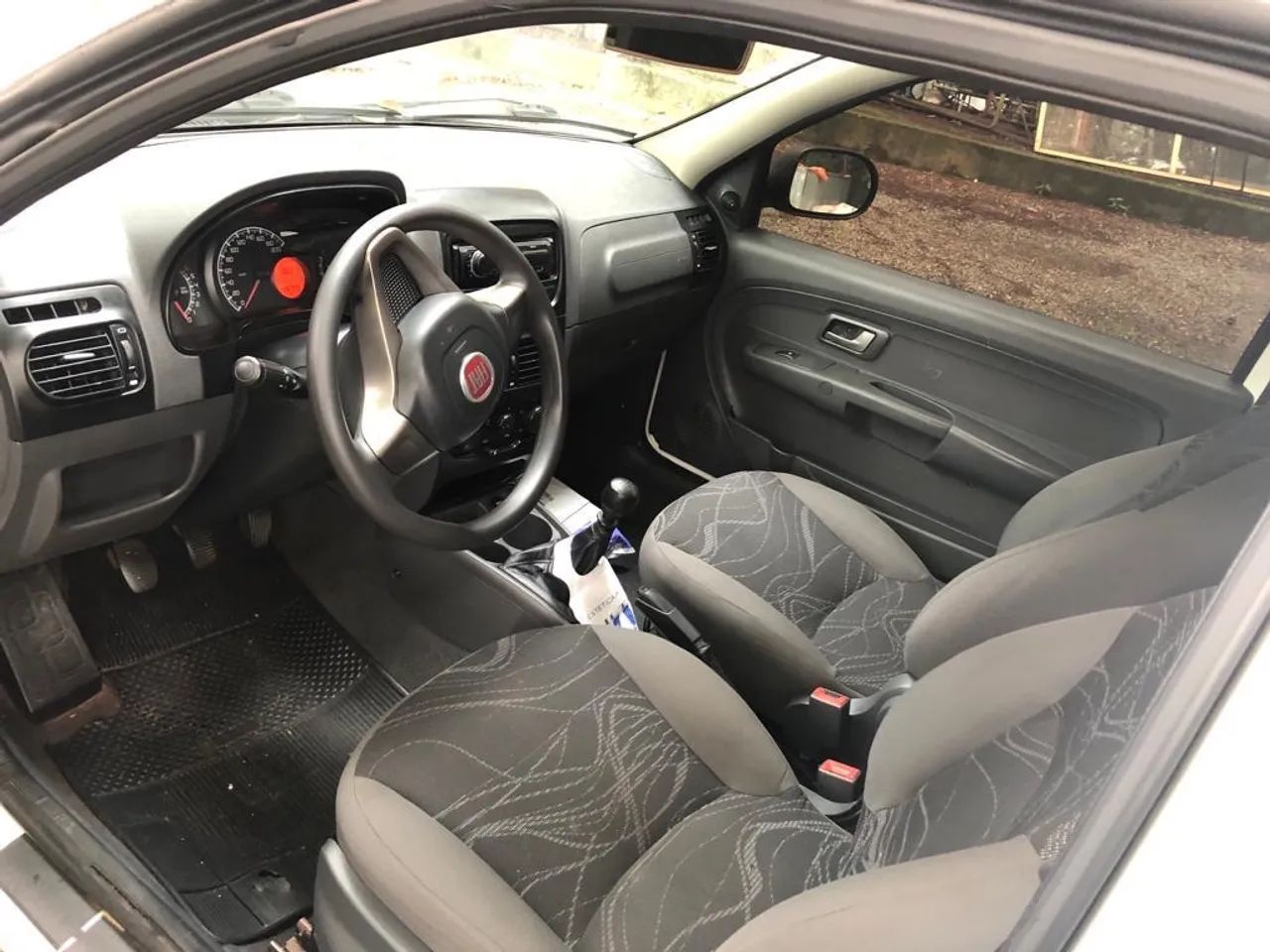 Fiat Strada Working Hard 1.4 Fire Flex 8V CS 2017 - Foto 5