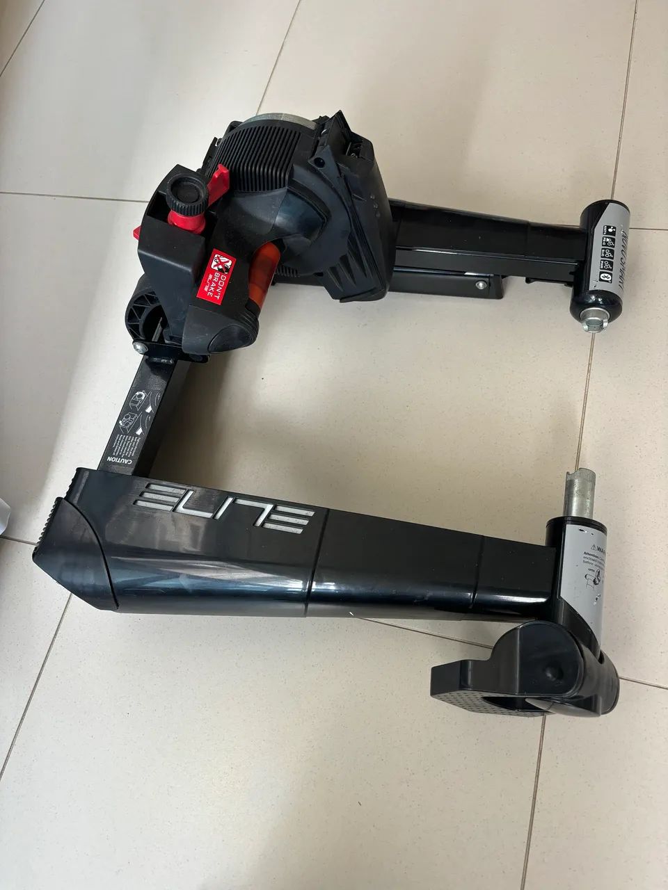 Vendo Rolo elite muito bem conservado