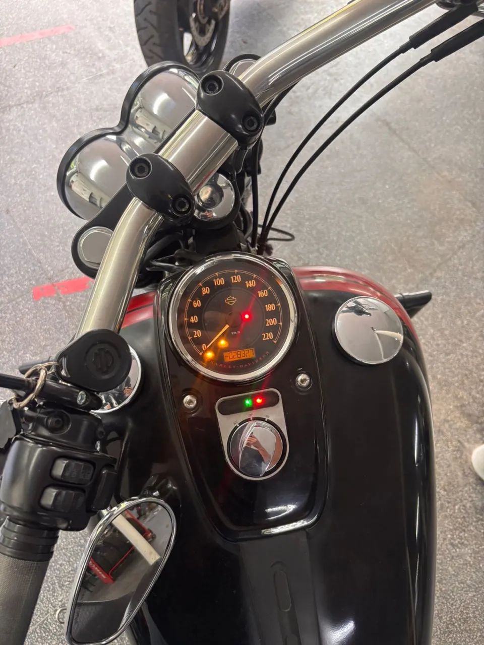 Harley Davidson FatBob  - Foto 5