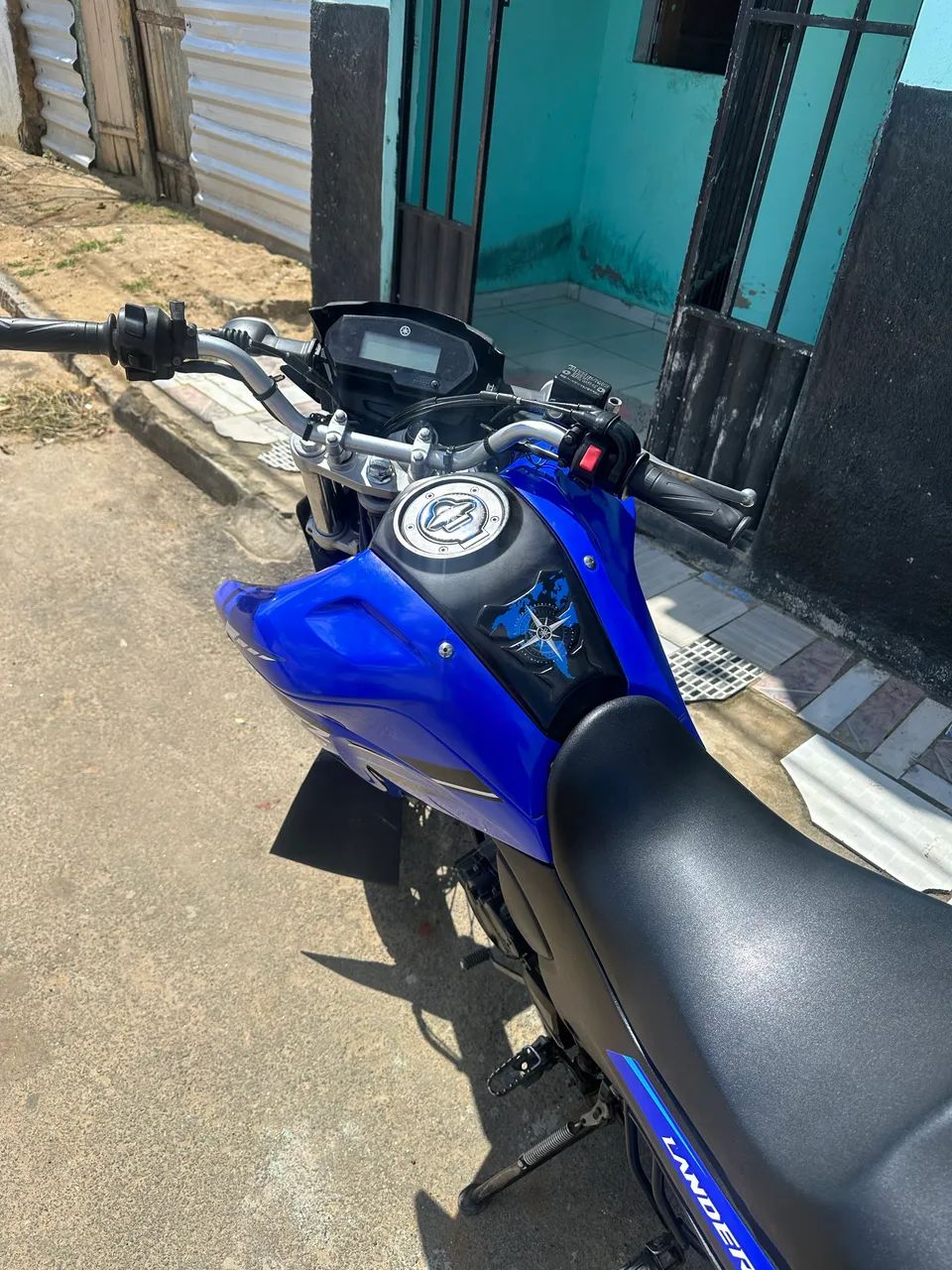 Lander 250  - Foto 3