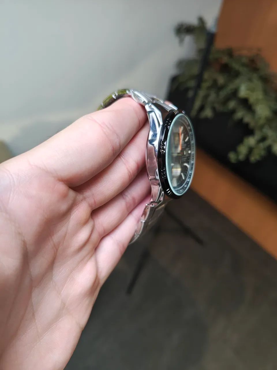 Relógio Casio Edifice Fundo preto 100% funcional - Foto 3
