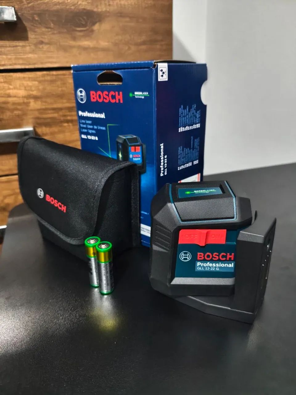 Nível Laser Boch Verde, 12 metros GLL 12-22 G, com suporte giratório com imã