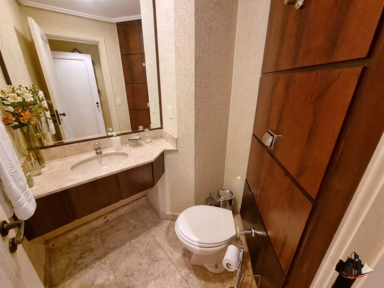 Apartamento de 3 quartos sendo 1 suíte, próximo ao centro e Praça Shopping - oferece amplo - Foto 5