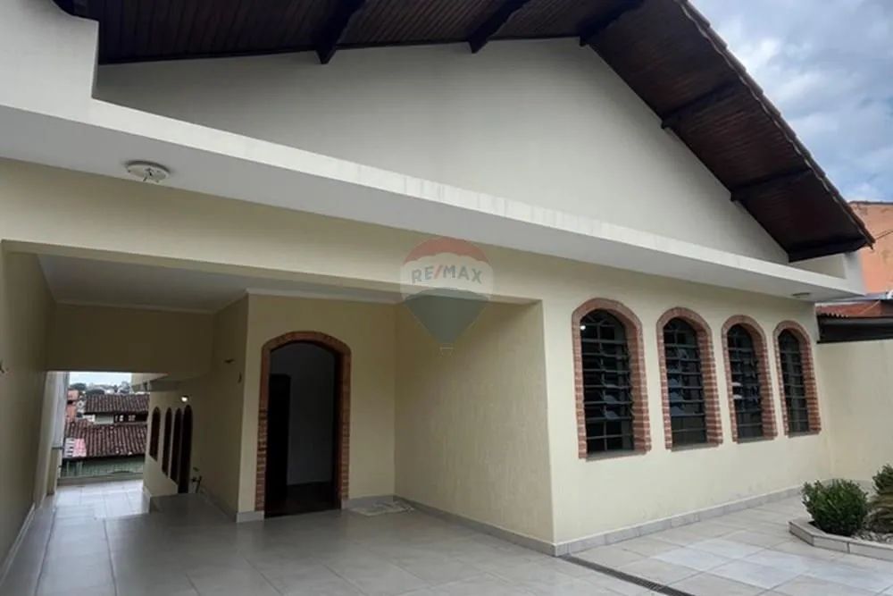 EXCELENTE NEGÓCIO! SOBRADO 280m² COM DOCUMENTAÇÃO OK PARA FINANCIAR! - Foto 2