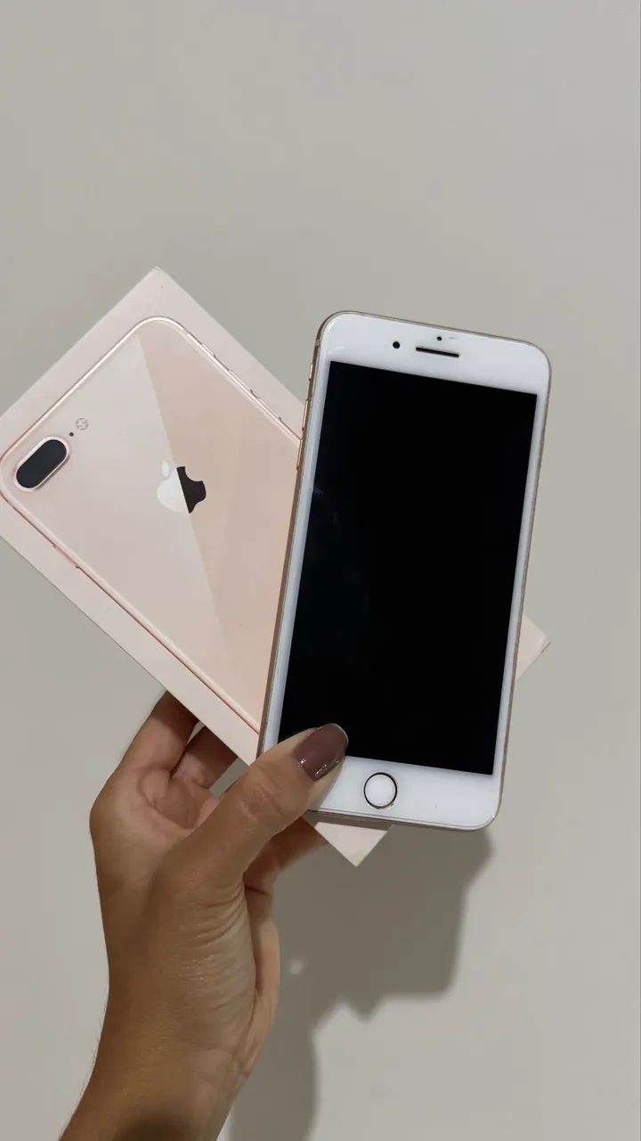 iPhone 8 Plus - Celulares e Smartphones - Porto do Rosa, São